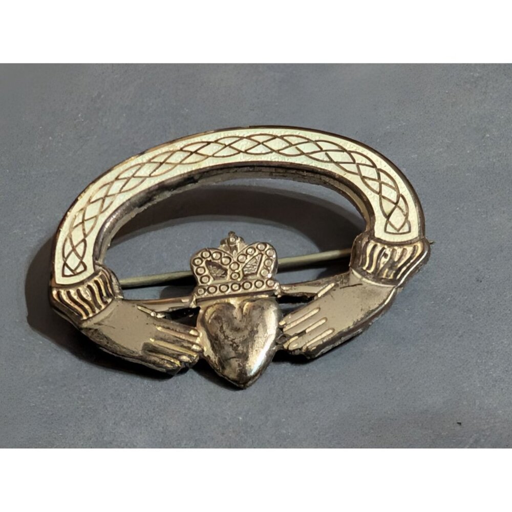 TARA Claddagh Brooch Pin 1.5" Hand Enamled silver tone Brooch Pin 1.5" Irish